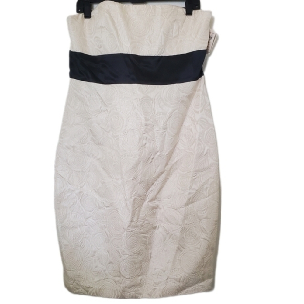 Kay Unger NWT Women's Strapless Quilted Cream Silk Dress with Black Bow Size 14